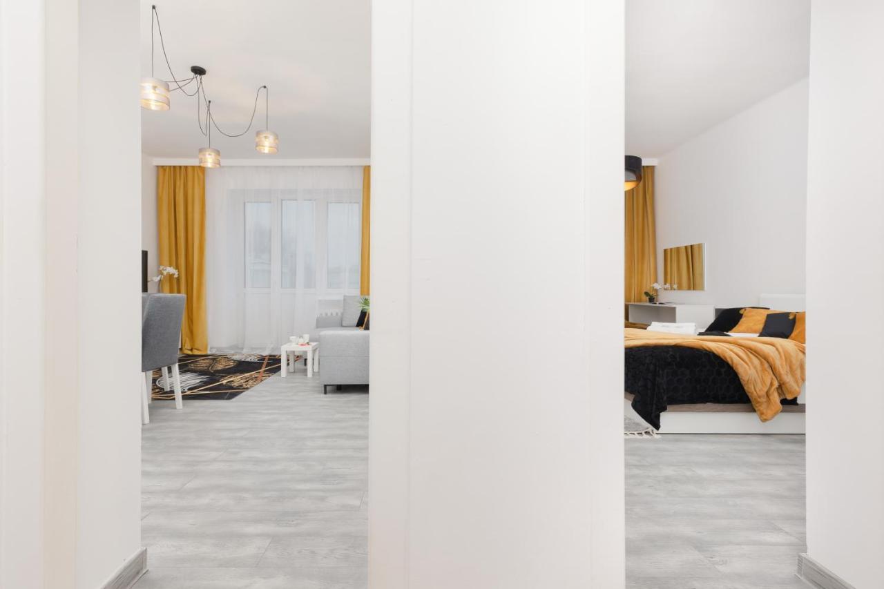 Metro Plac Wilsona Apartments Mickiewicza By Noclegi Renters Varsovia Exterior foto