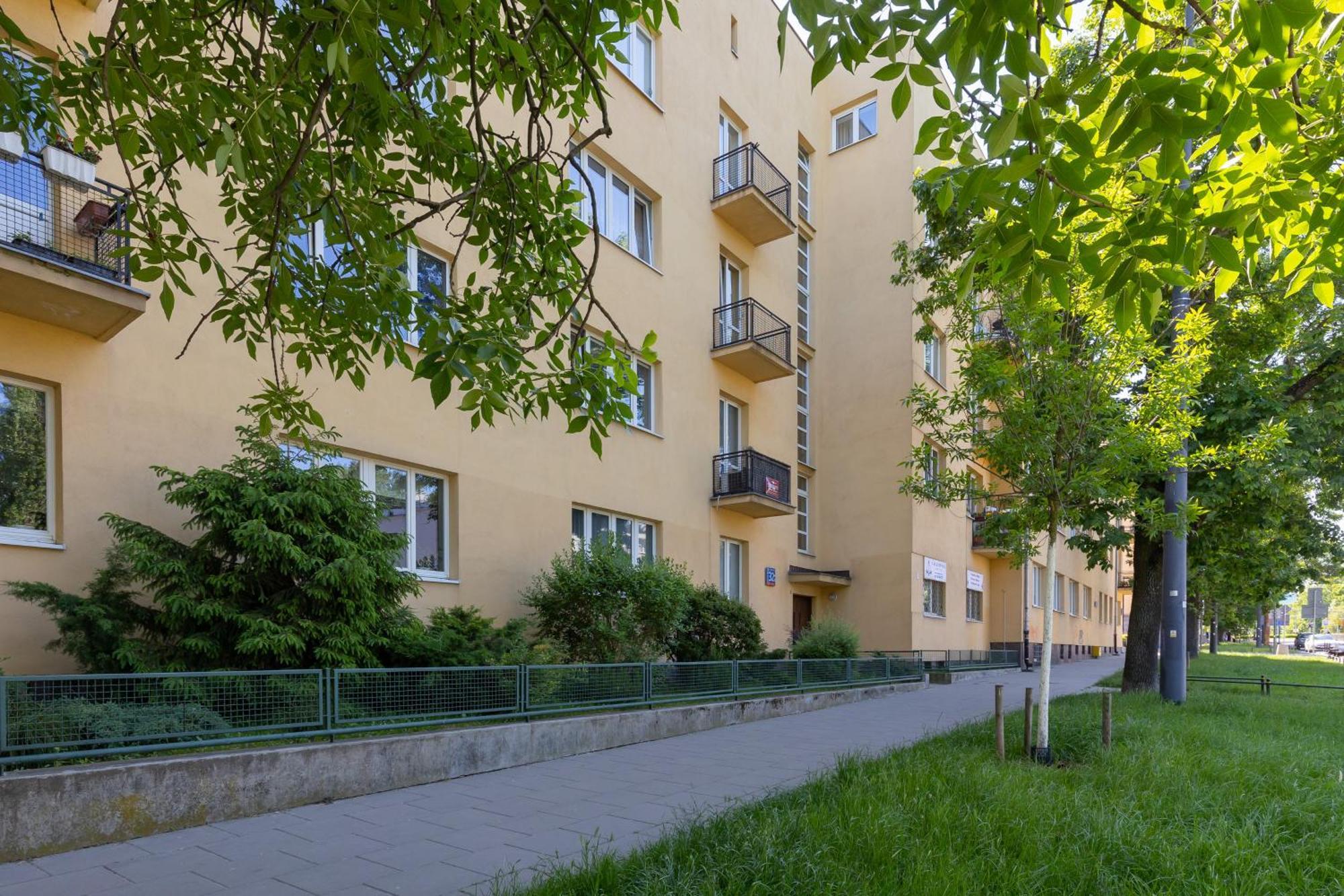 Metro Plac Wilsona Apartments Mickiewicza By Noclegi Renters Varsovia Exterior foto